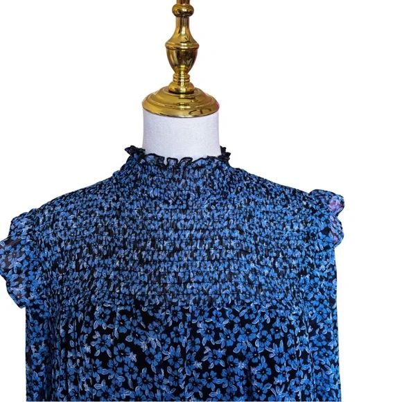 Francesca's Collections Blue Floral Ruched Long Sleeve High Neck Dress - Picture 5 of 11